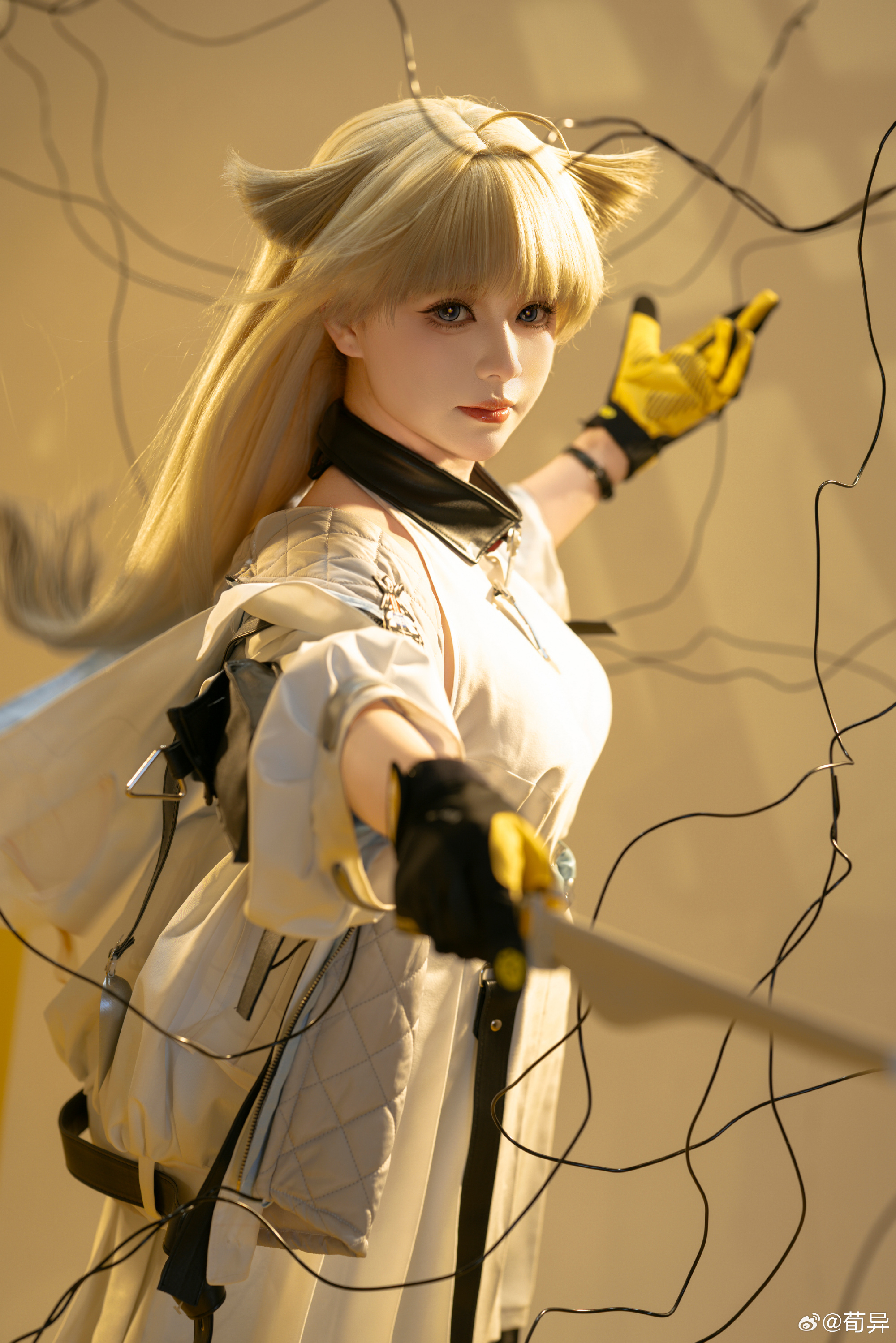 COSPLAY 欢迎回归终末地，管理员 明日方舟终末地 佩丽卡@荀异
