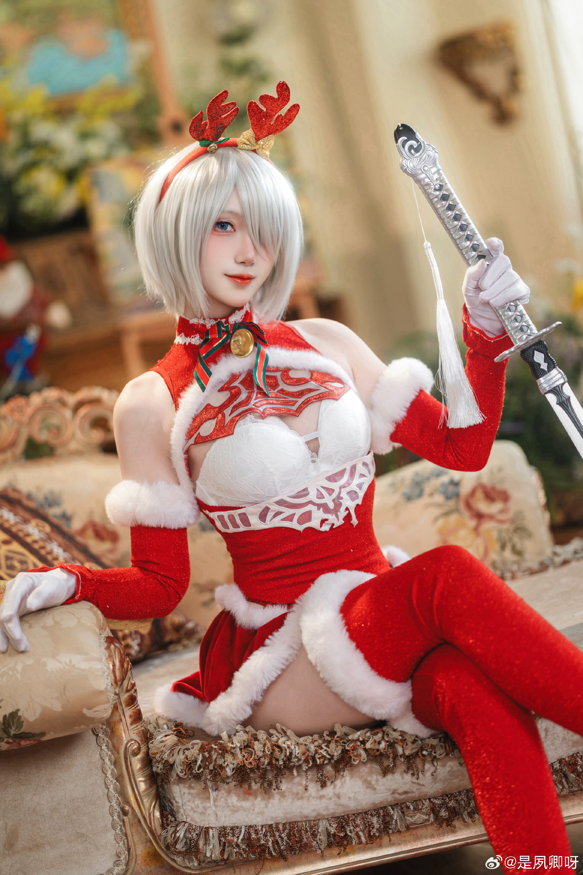 cosplay 冬日幻想祭 机械纪元 2b圣诞@泥头跳跳猫