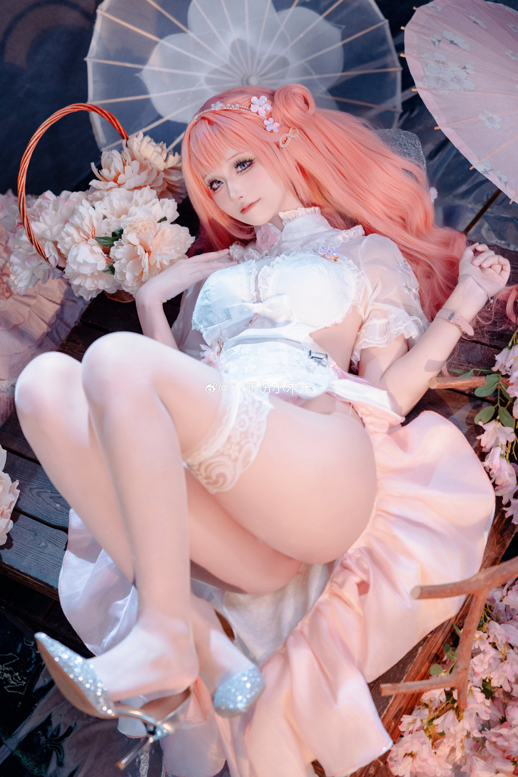 COSPLAY Nikke:胜利女神 桃乐丝 【宴桃源】@十悲伤小木十