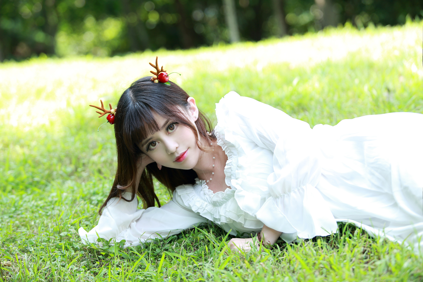 TYA事务所 艾斯 树林里的精灵